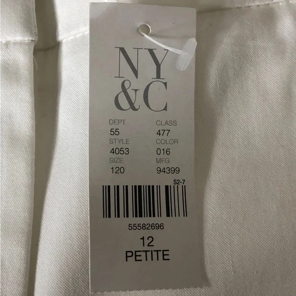 NWT NY & COMPANY 7th Avenue White Cotton Sateen Mid-Rise Bootcut Pants SIze 12P - Picture 10 of 10